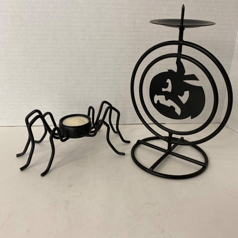 Black Metal Halloween Candle Holder Set Spider Tea Light Pumpkin Pillar Stand